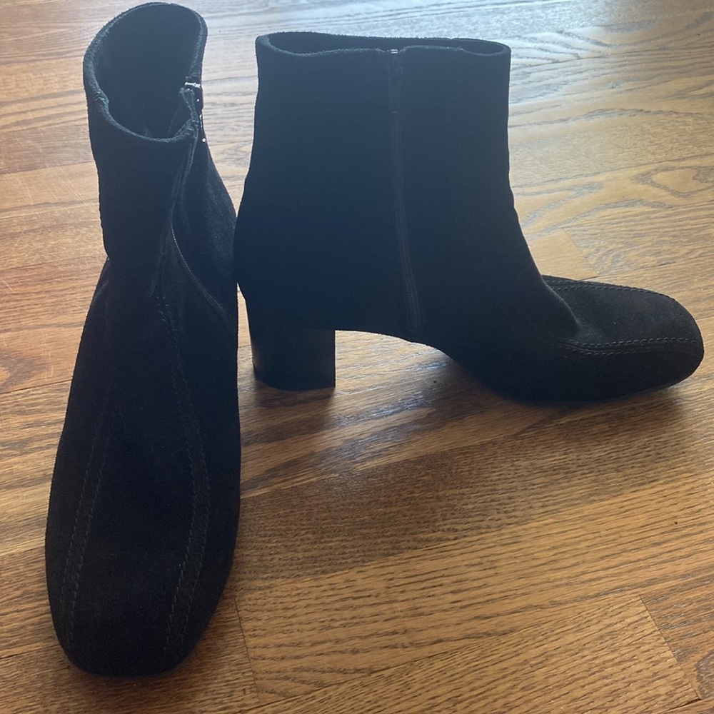 La Canadienne Black Boots - Picture 3 of 6